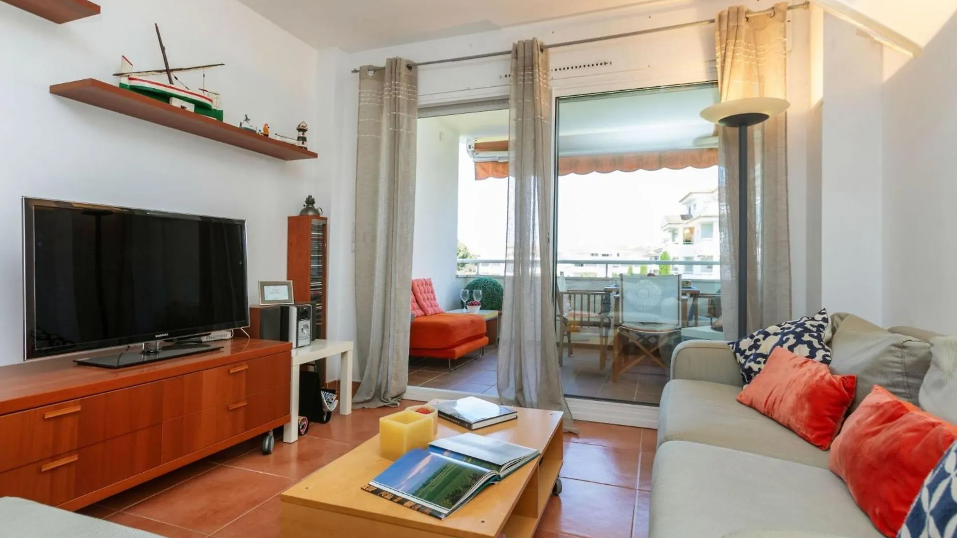 Apartment Green Mar By Interhome パルス 0*,  スペイン